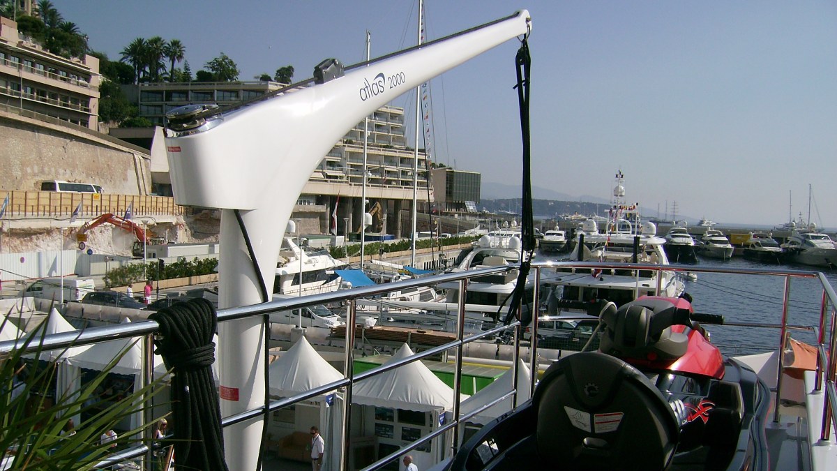 davits and yachting supplies Hampshire